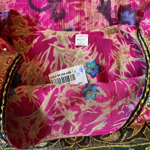 Beautiful Long Women’s Tunic Kurta US Size 6 Magenta Multi Short Sleeve EUC - Picture 8 of 8